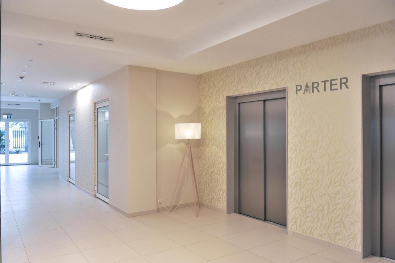 Green Garden Hotel Raszyn Dış mekan fotoğraf